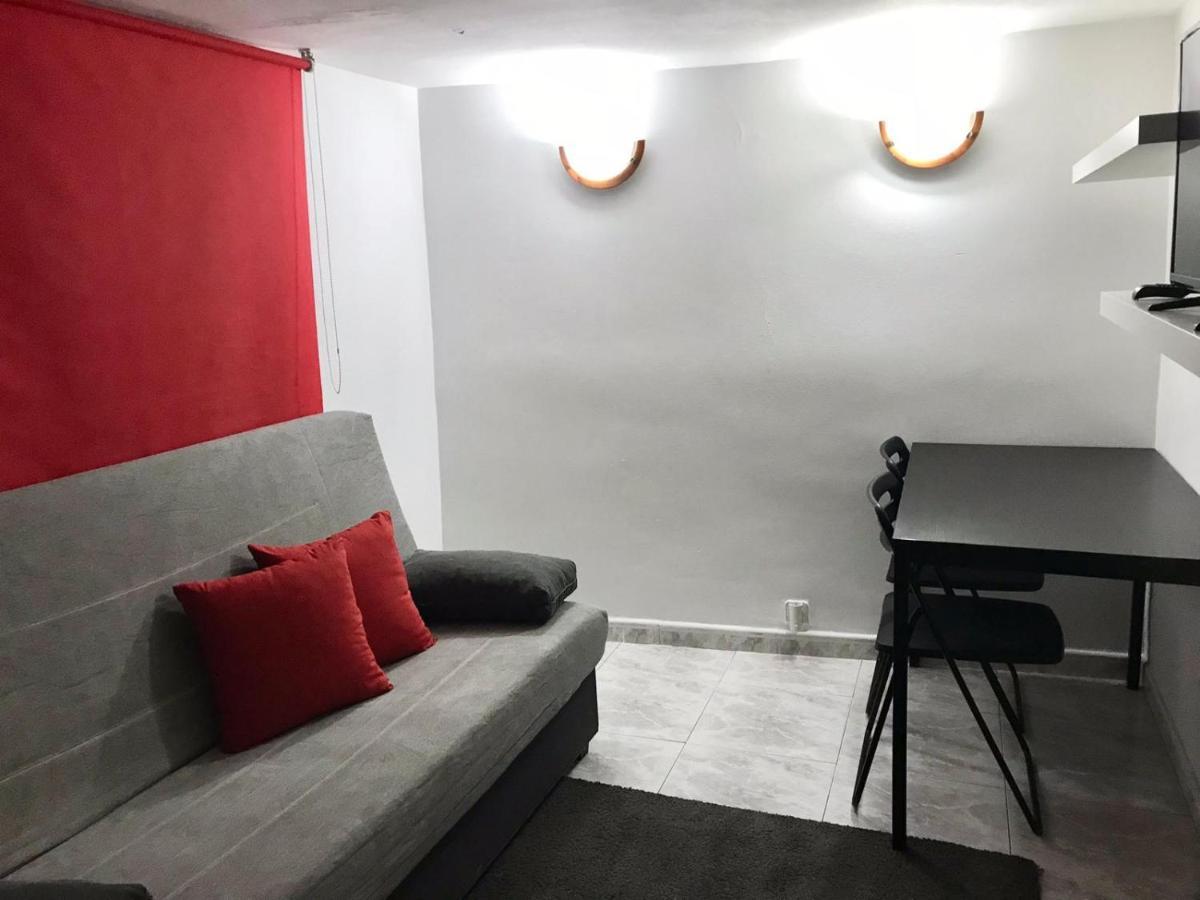 Апартаменти Agradable Apartamento En Zona Malasana Мадрид Екстер'єр фото